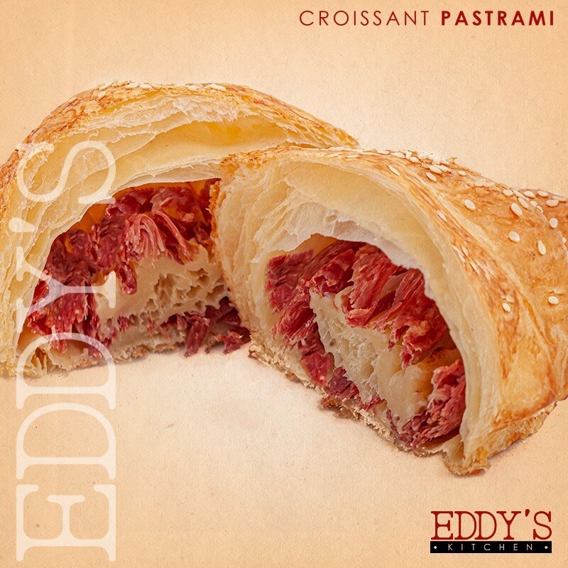 Pastrami Croissant (2) كرواسون بالبسطرمه Pastrami Croissant (2) كرواسون بالبسطرمه