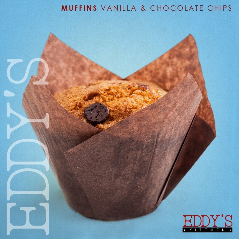 Vanilla & Chocolate Chips Muffins (2) مافن فانيلا بالشوكولاته Vanilla & Chocolate Chips Muffins (2) مافن فانيلا بالشوكولاته