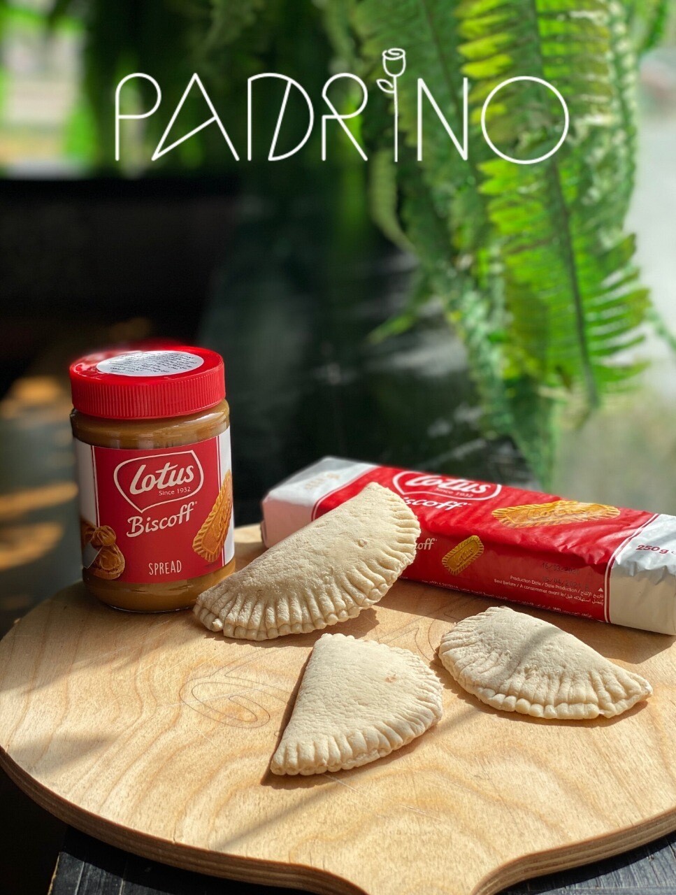 Lotus Mini-Calzone (250g) مينى كالزونى لوتس Lotus Mini-Calzone (250g) مينى كالزونى لوتس