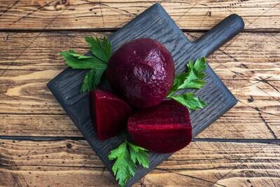 Cooked beetroot (4 pcs) بنجر مسلوق Cooked beetroot (4 pcs) بنجر مسلوق