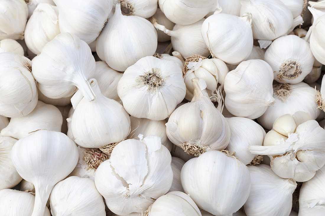 Garlic - imported (200 gm) ثوم مستورد Garlic - imported (200 gm) ثوم مستورد