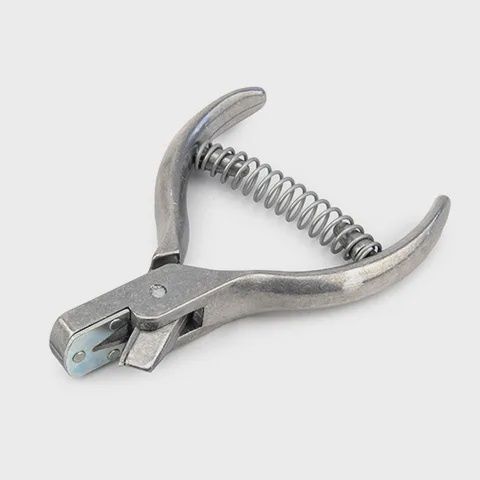 Stone Ear Notcher