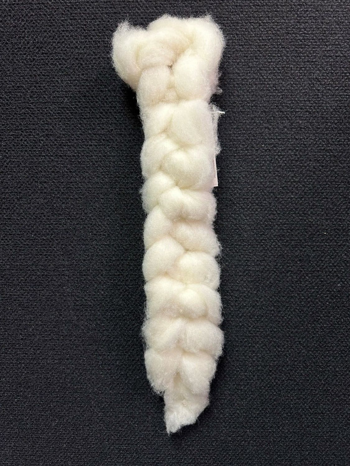 Loch Lomond Romney Lamb Roving, Size: 50g