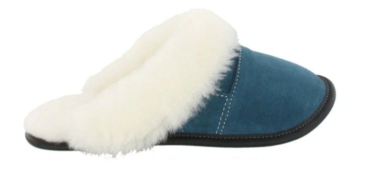 Garneau Mule Head Slippers
