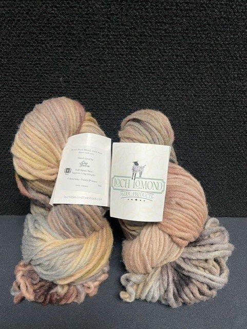 Loch Lomond Soft Spun Yarn, Colour: Dusty &amp; Grace