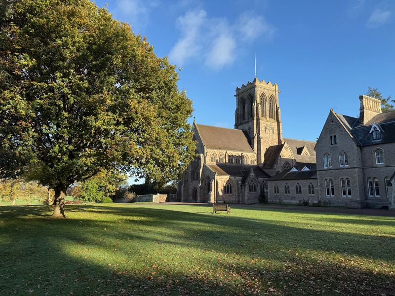 Retreat Registration Fee of £20 (Non-Residents)