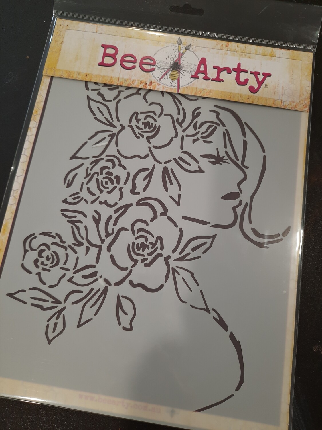 Bee Arty My lady stencil