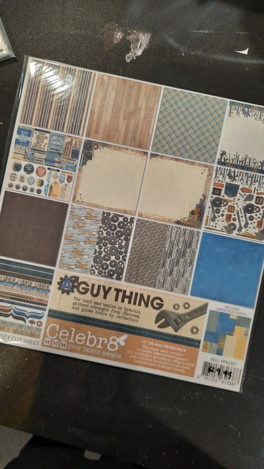 Celebr8 A guy thing paper pack