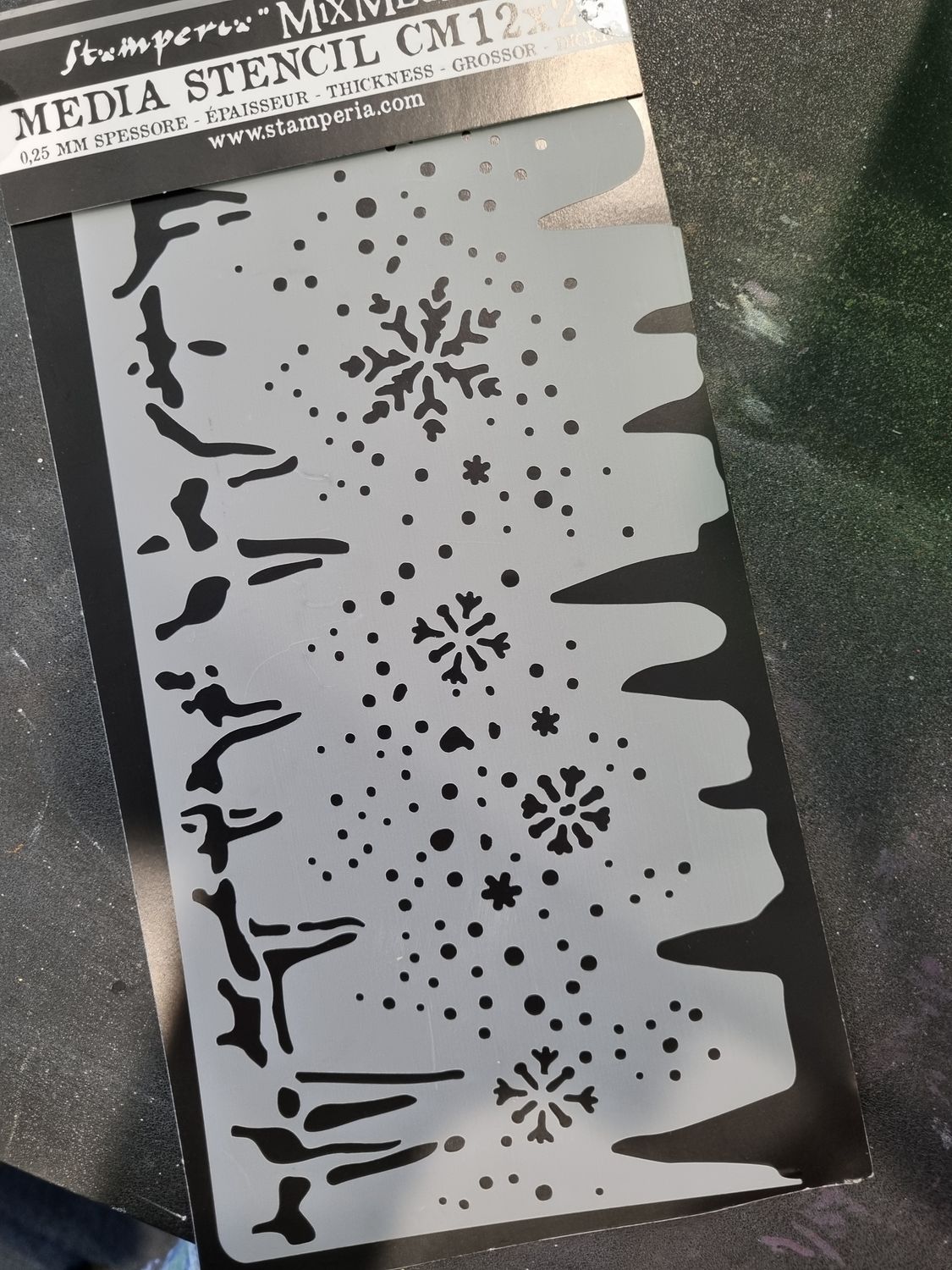 Dewdrop Winter stencil