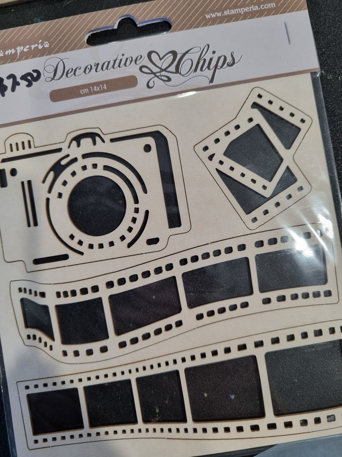 Art of travelling Camera Chipboard