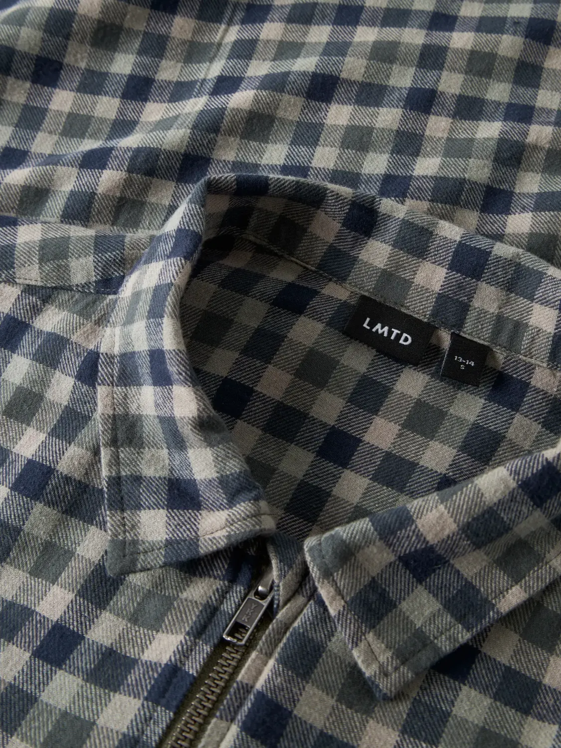 Nake Zip Shirt