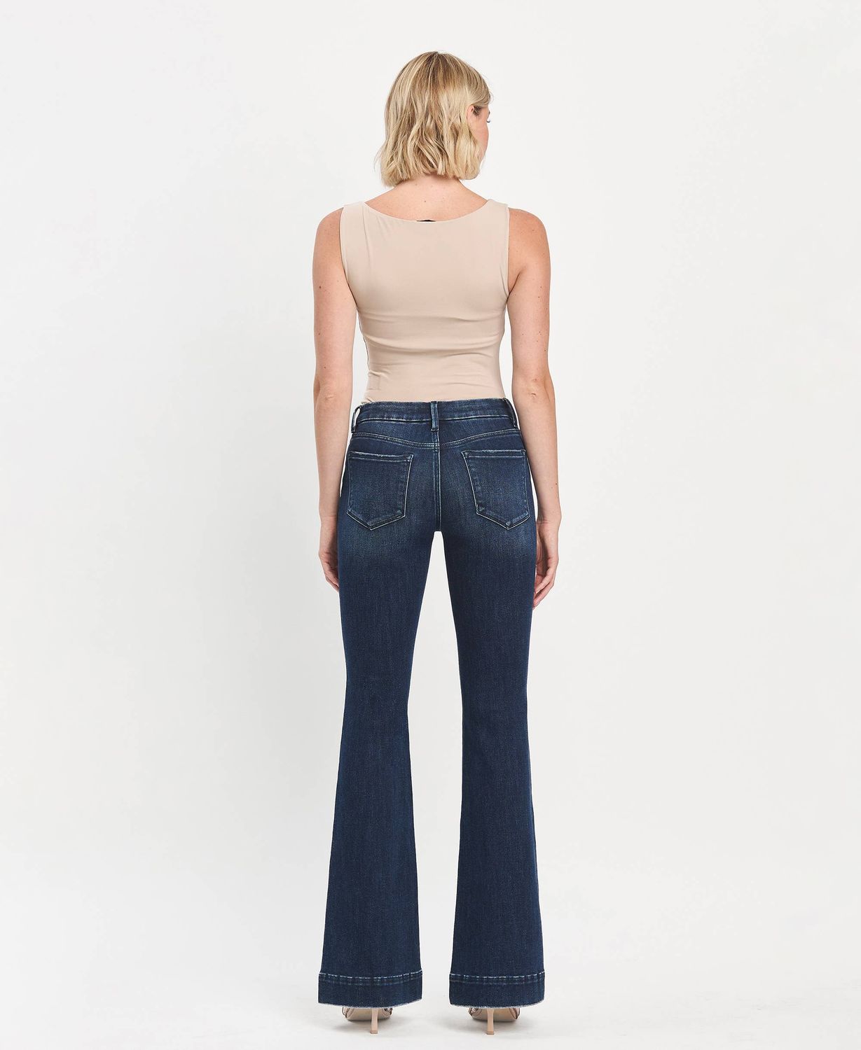 MID RISE DARK WASH FULL LENGTH FLARE JEANS LV1482