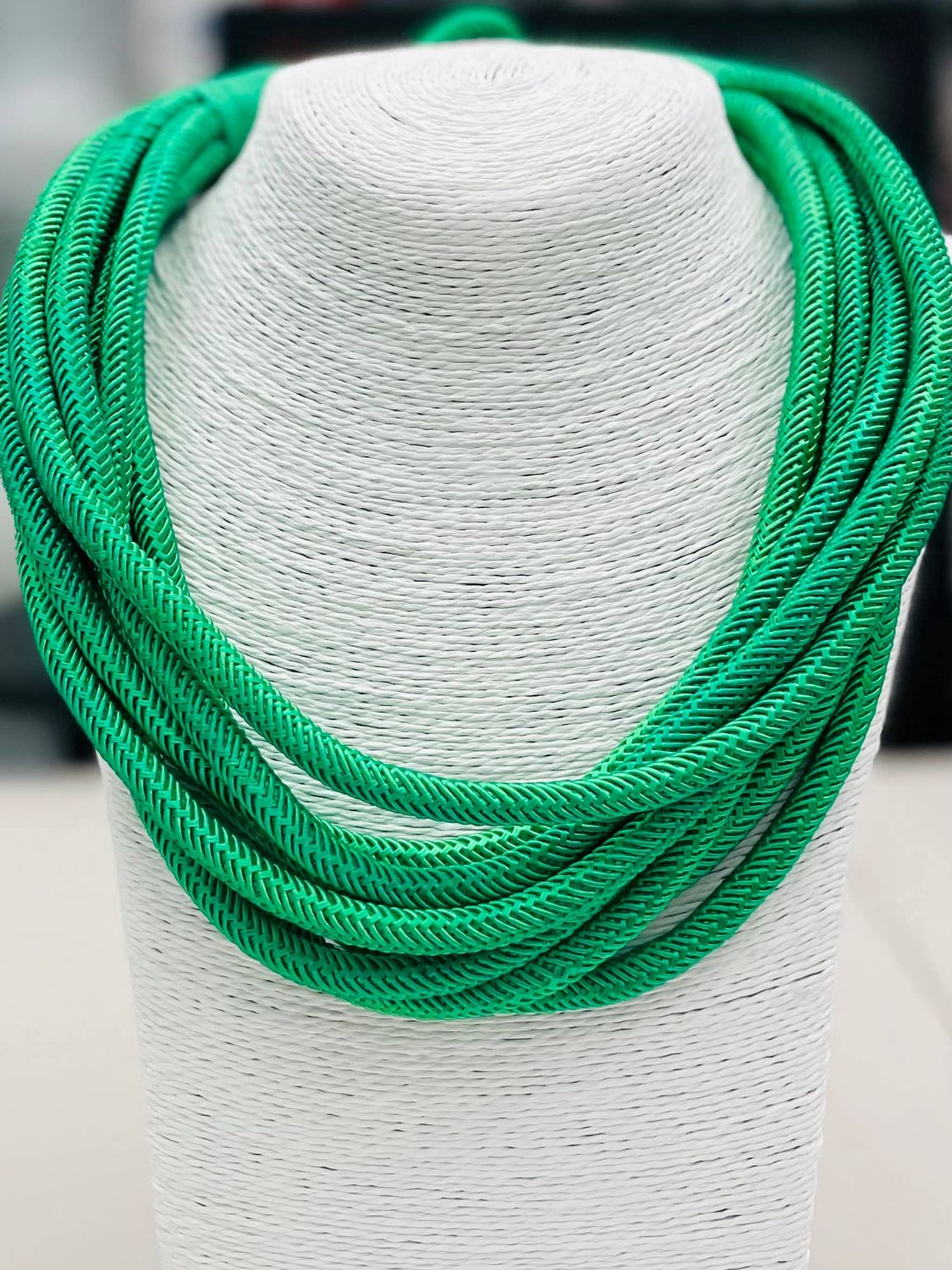 "Original" Slub 8-Strand Necklace (kelly green) NK263