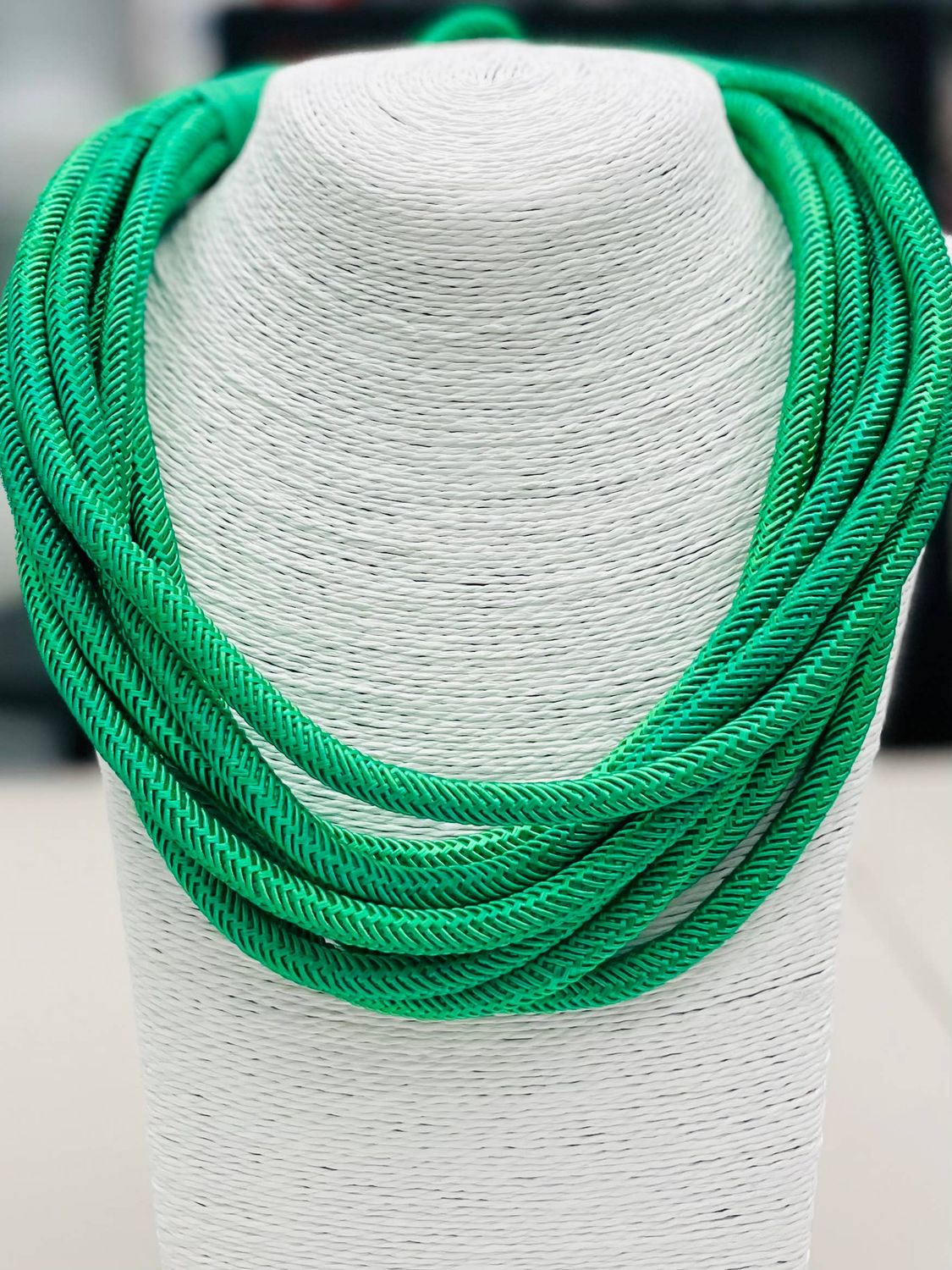 "Original" Slub 8-Strand Necklace (kelly green) NK263