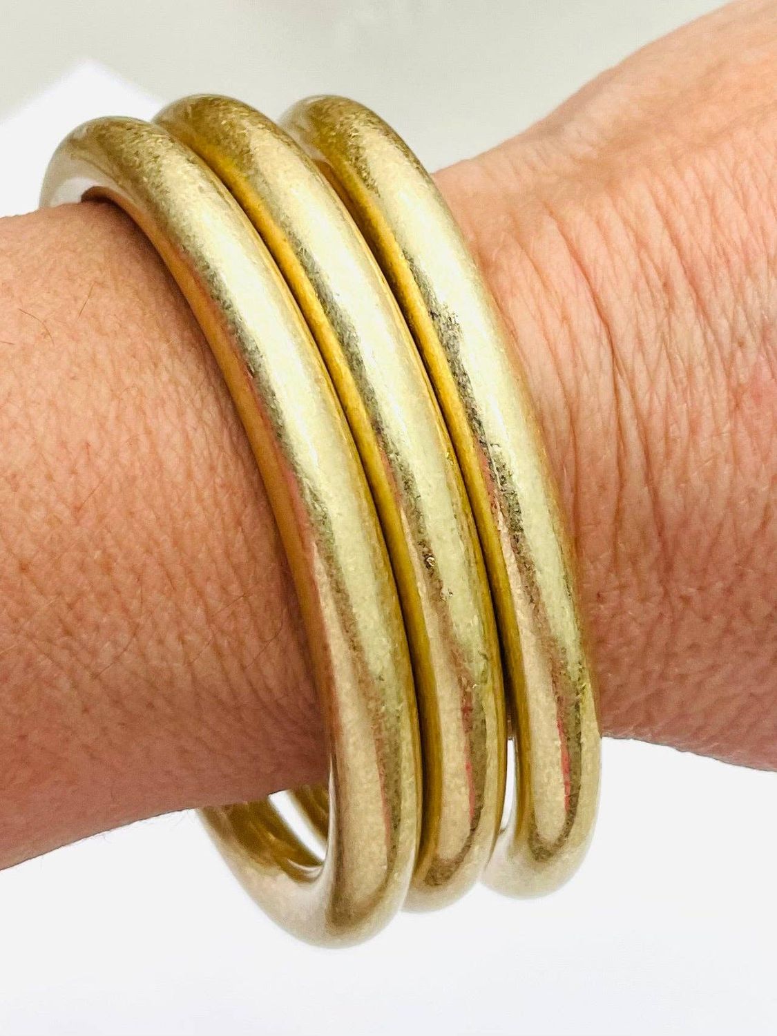 CHIC - Bold Vintage Bangles (set of 3)(matte gold) BR511