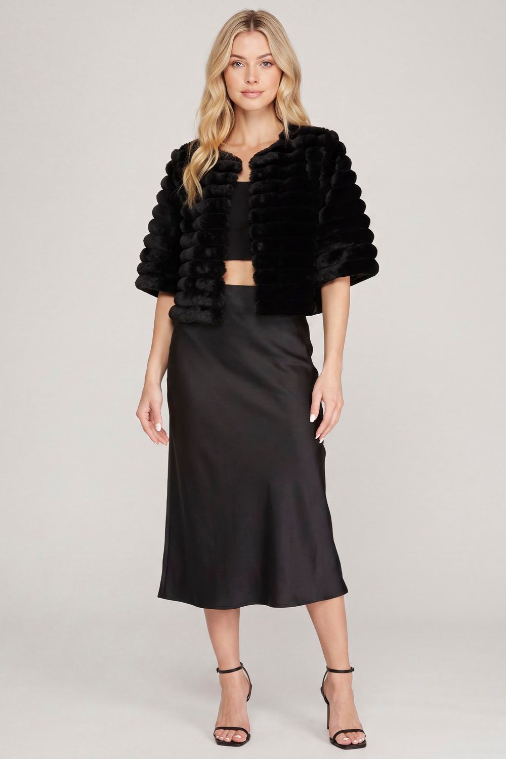 HALF SLEEVE FAUX FUR CROP JACKET