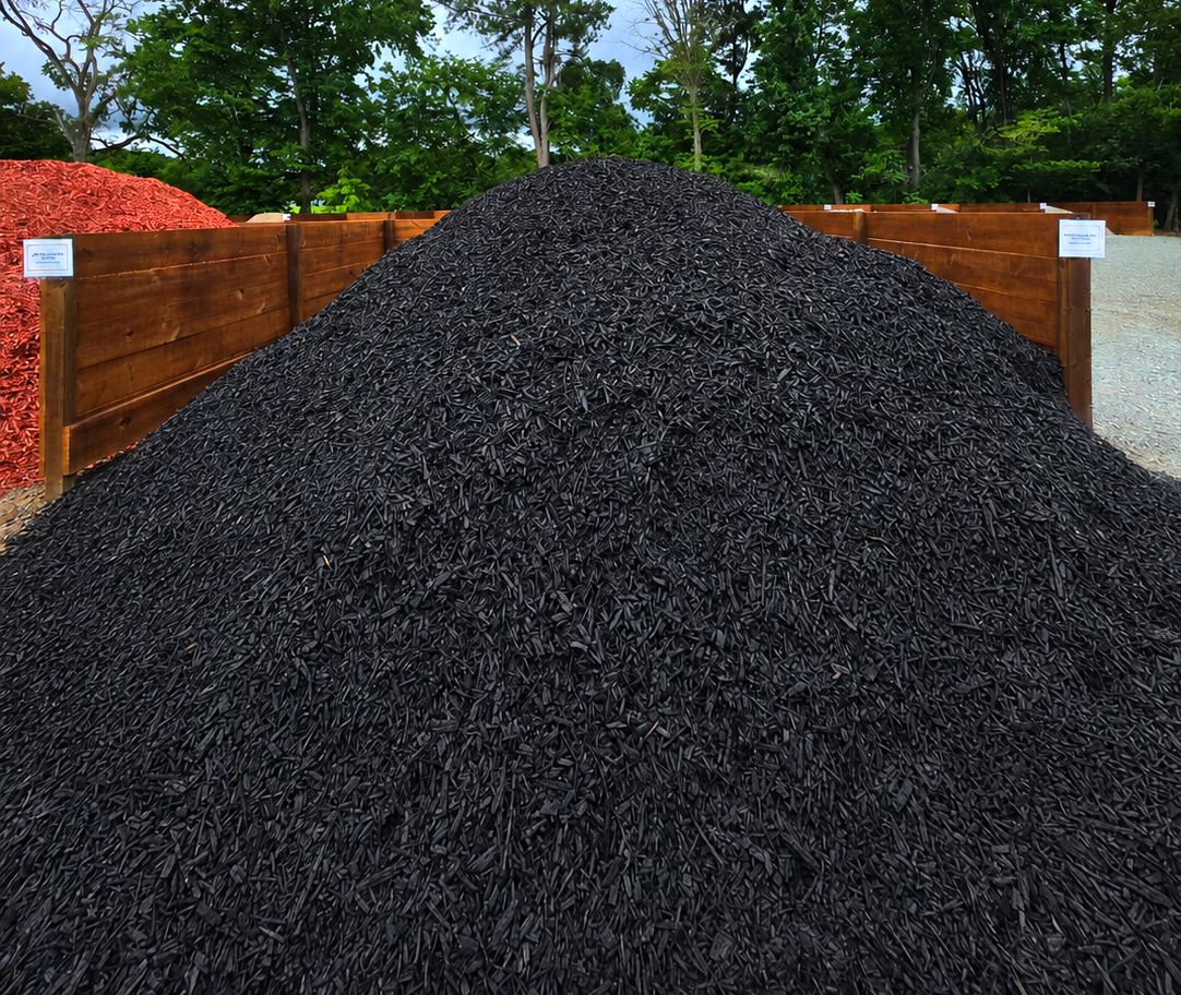 Black Palletized Mulch