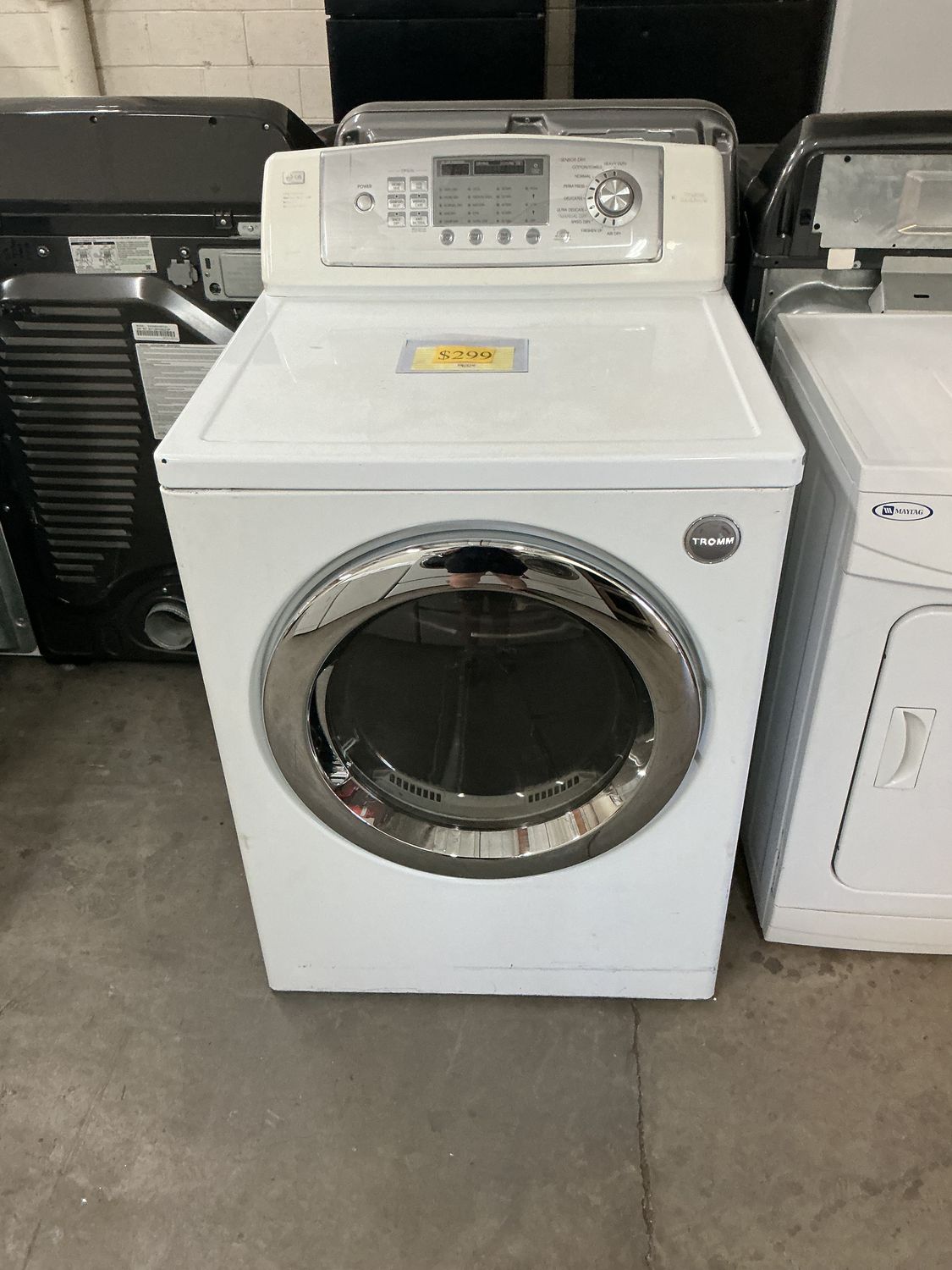 LG DRYER DLE0442W