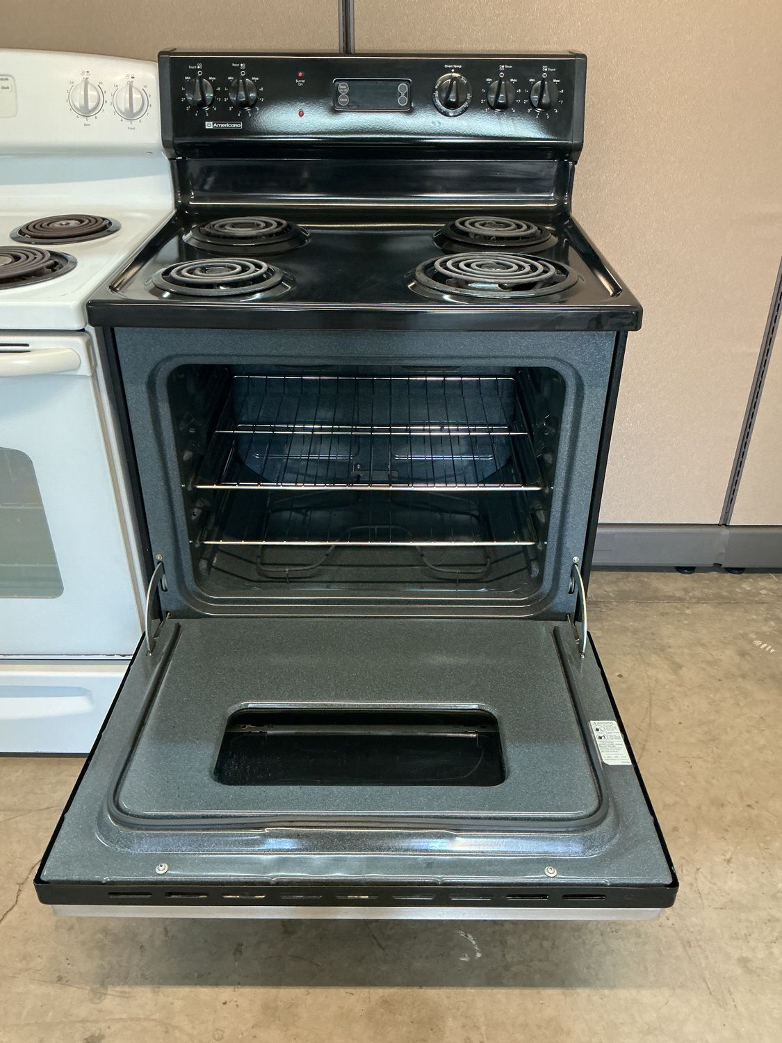 AMERICANA STOVE ABS300K1BB