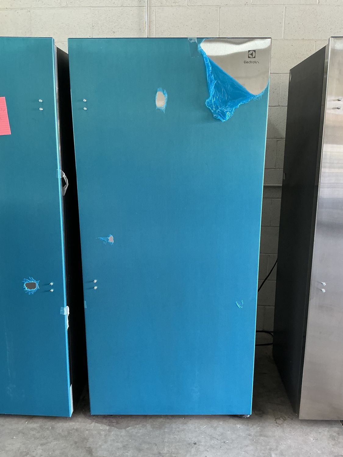 2025 ELECTROLUX REFRIGERATOR EI33AR80WS