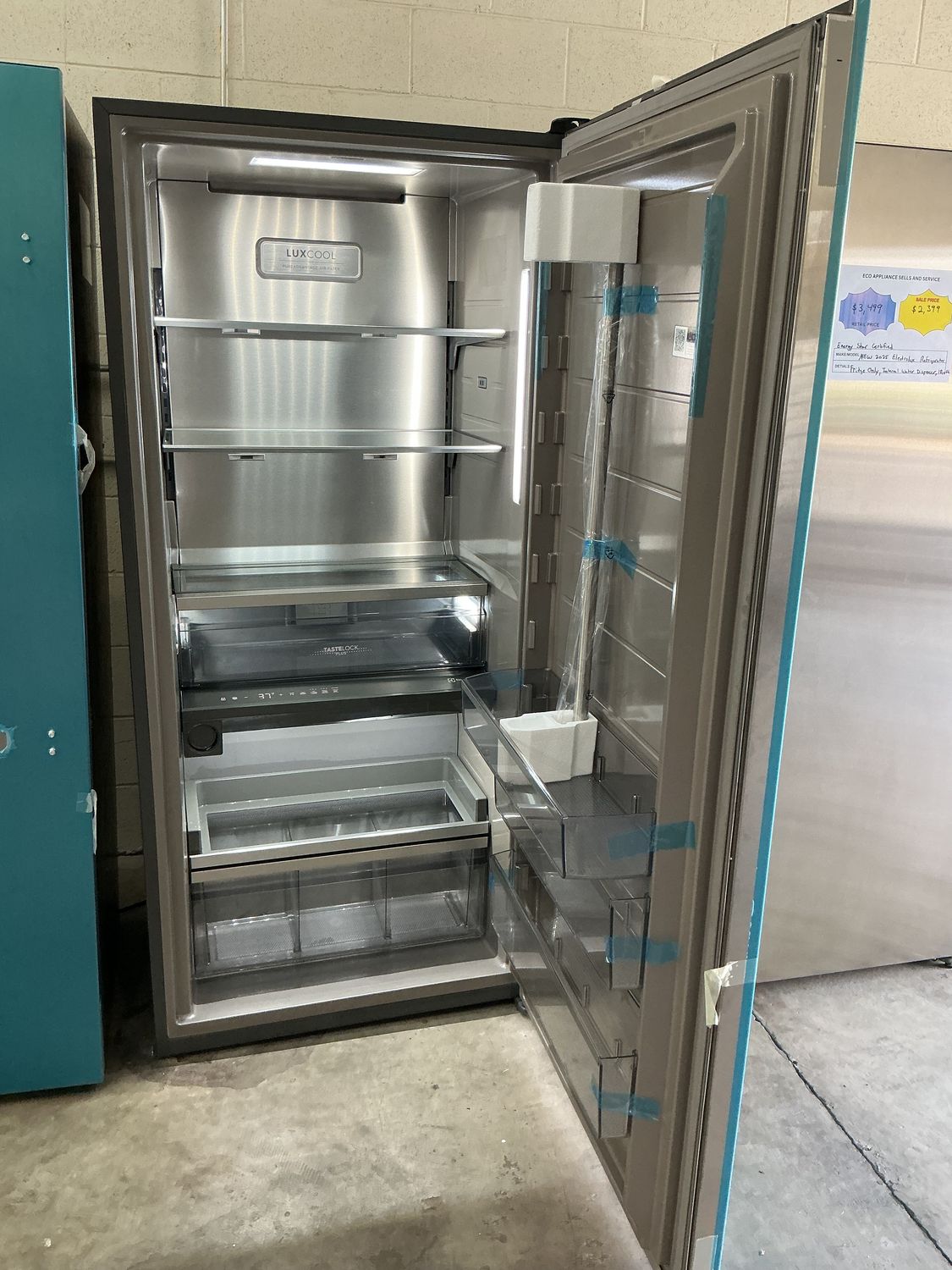 2025 ELECTROLUX REFRIGERATOR EI33AR80WS