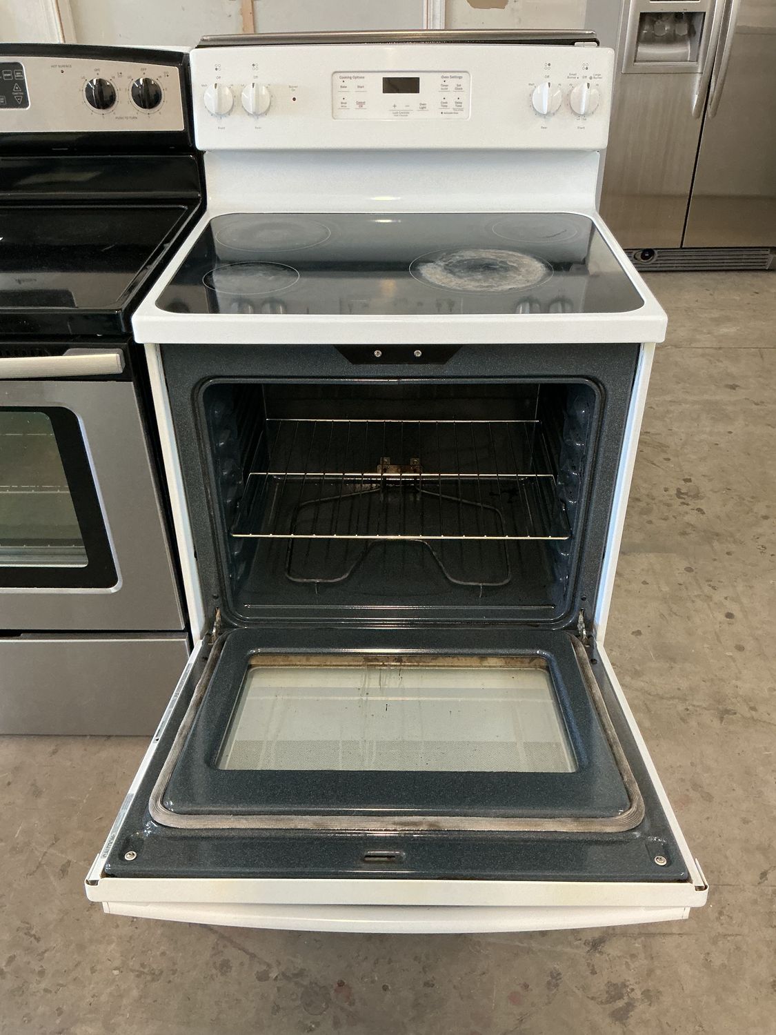 GE STOVE JBS60DK1WW