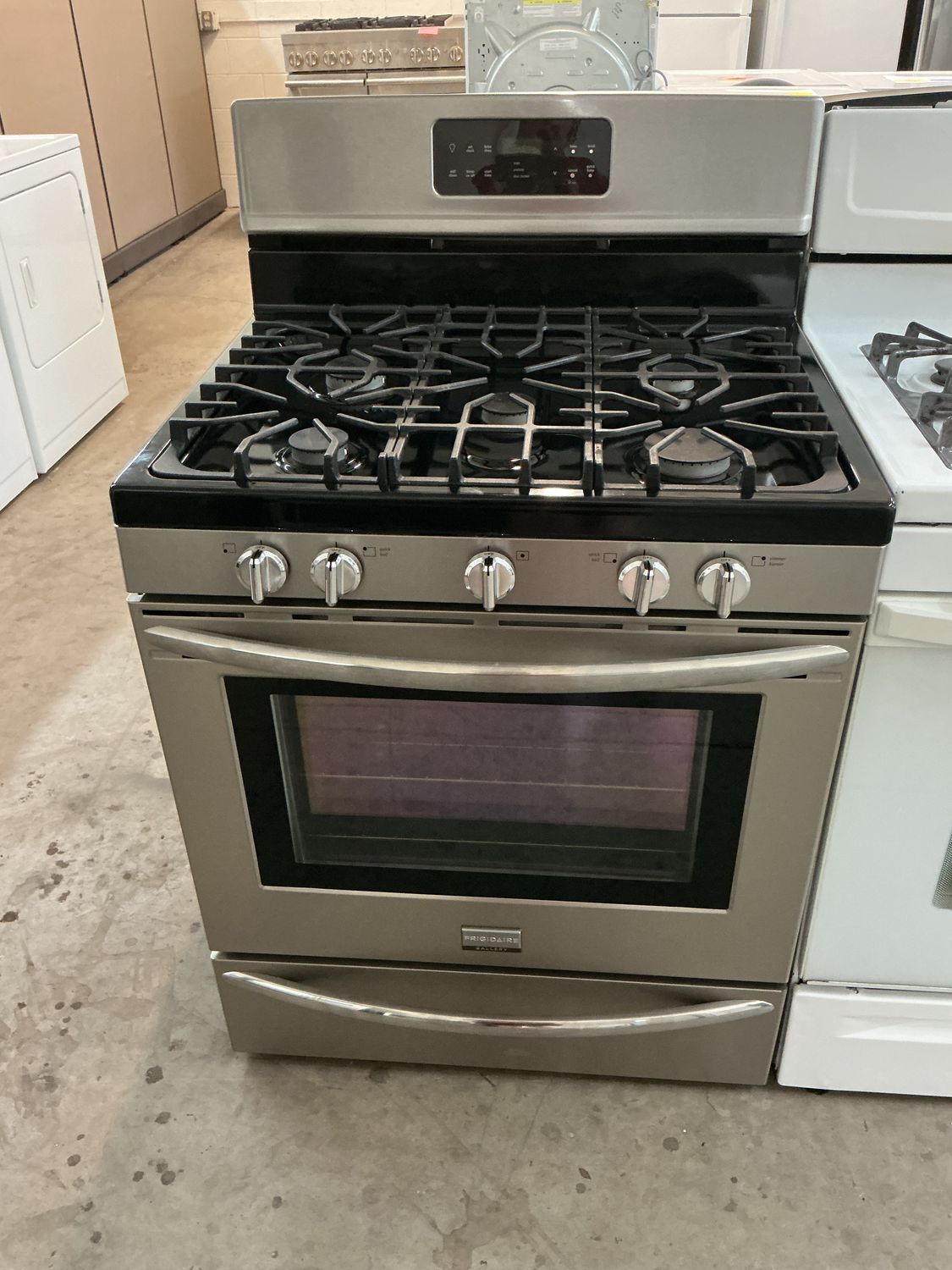 FRIGIDAIRE STOVE FGGF3035RFC