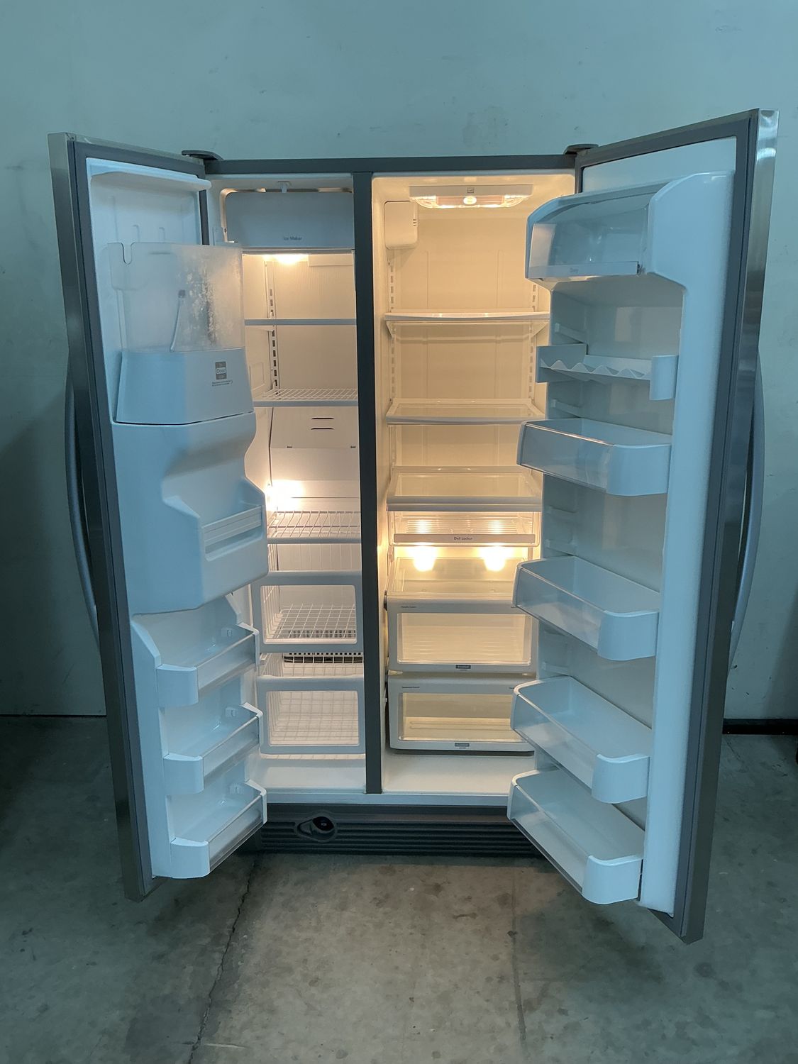 Kitchen Aid Refrigerator KSRK25FVMS00