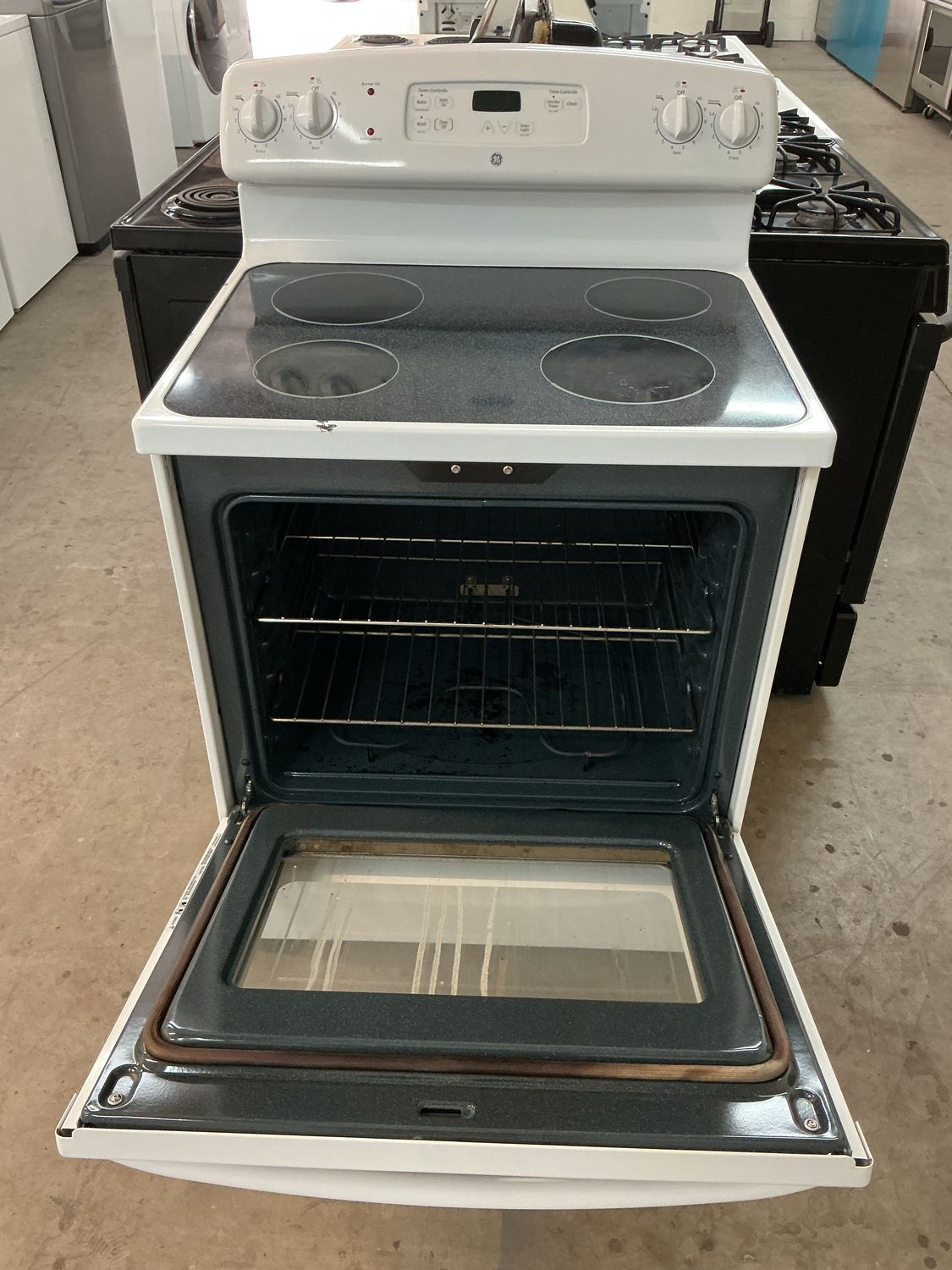 GE STOVE JBS55DM2WW