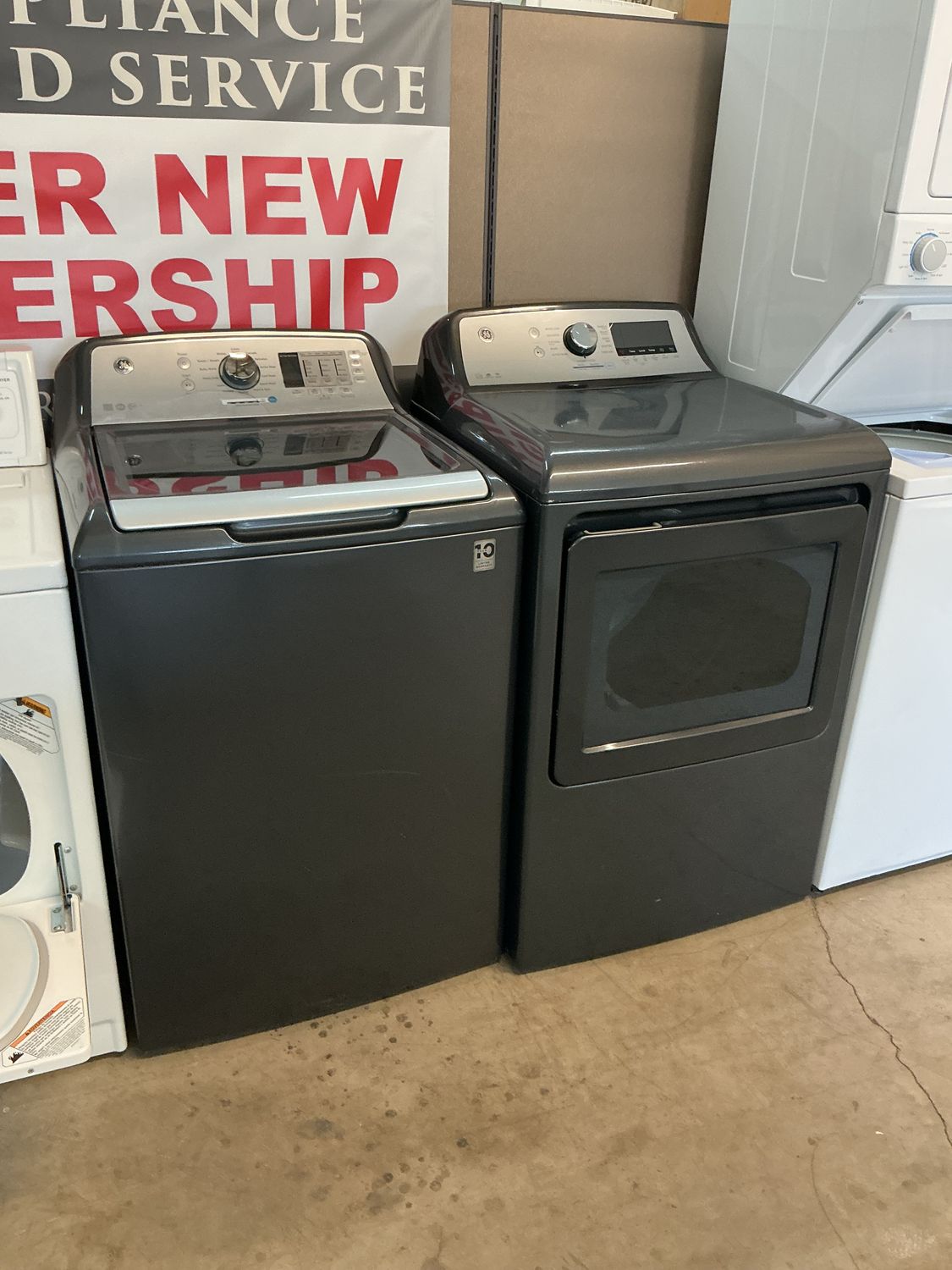 GE SET W:GTW685BPL1DG D:GTD84ECPN0DG