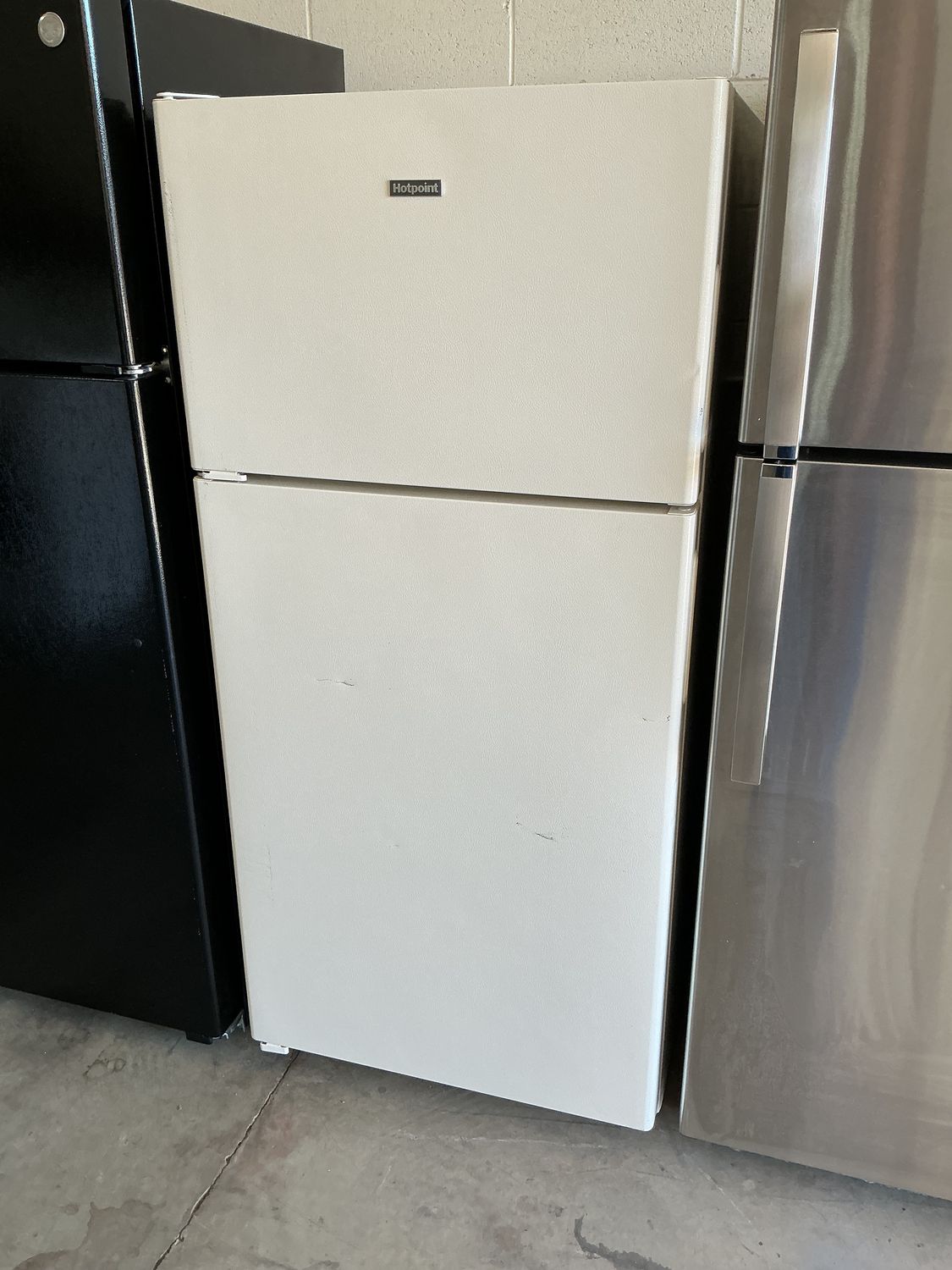 HOTPOINT FRIDGE HPS15BTHCRCC