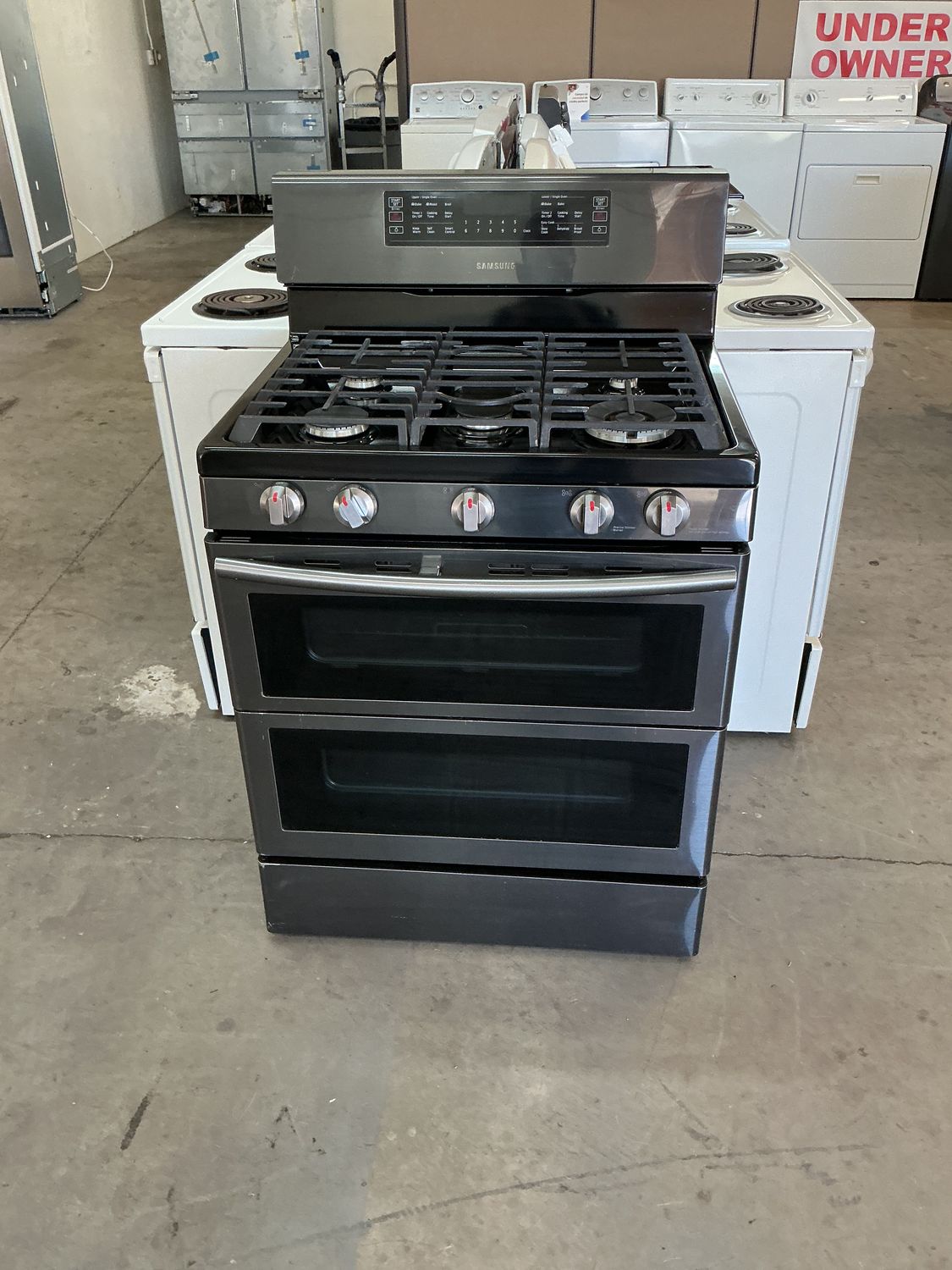 SAMSUNG STOVE NX58K7850SGAA