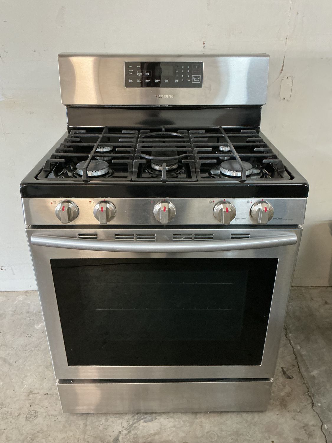 SAMSUNG STOVE NX58H5600SS/AA
