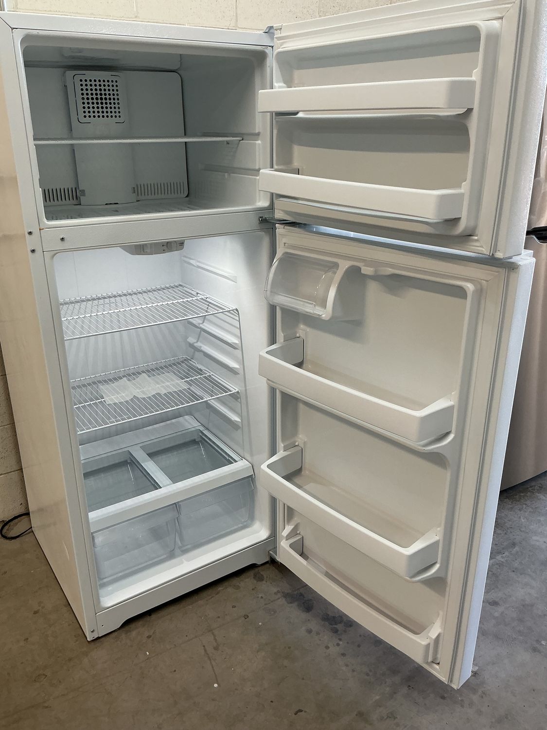2021 GE Fridge GTE18DTNDRWW