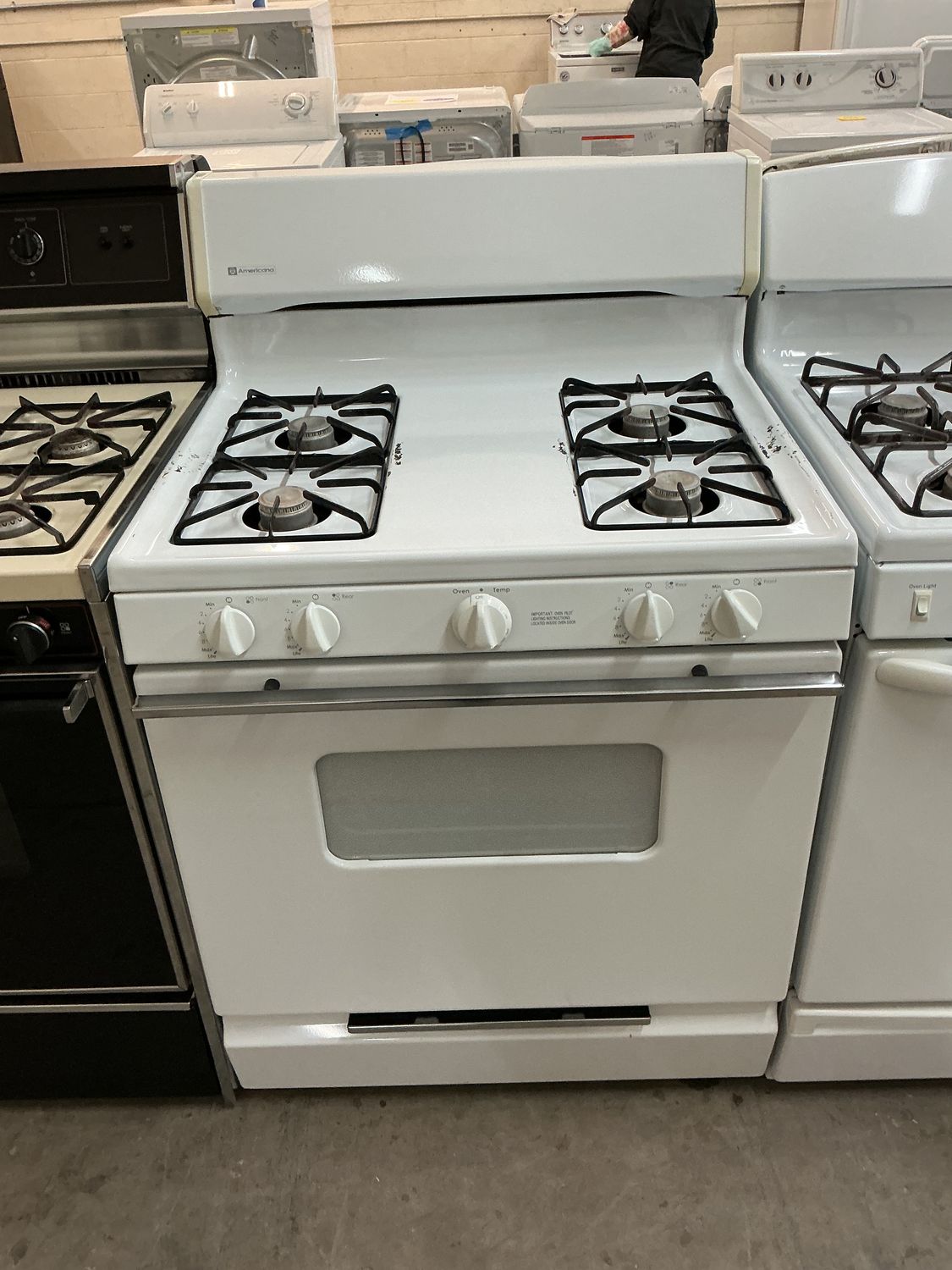 GE AMERICANA STOVE AGBS300PJ2WW