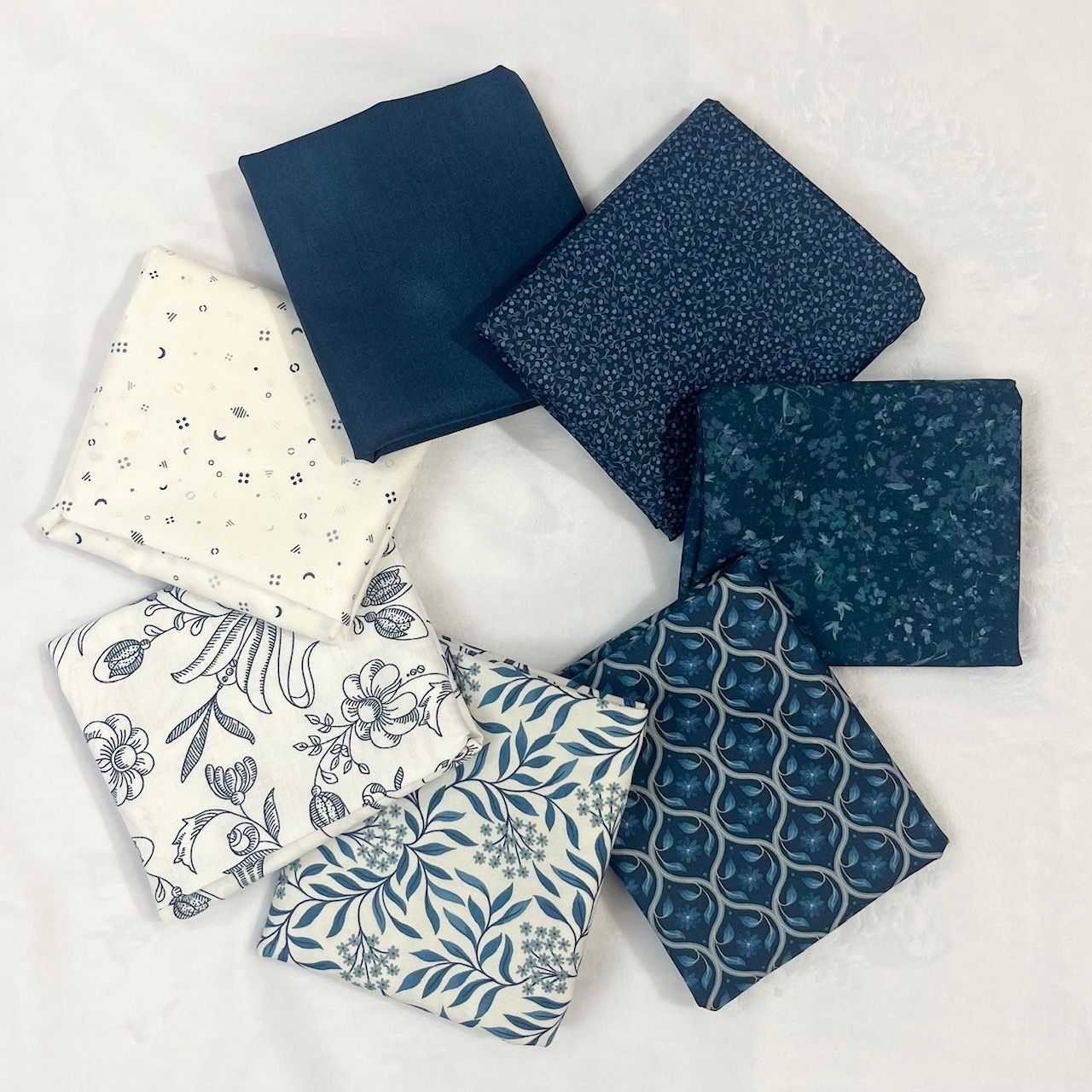 7 pc Navy Tones FQ Bundle Quilting Cotton