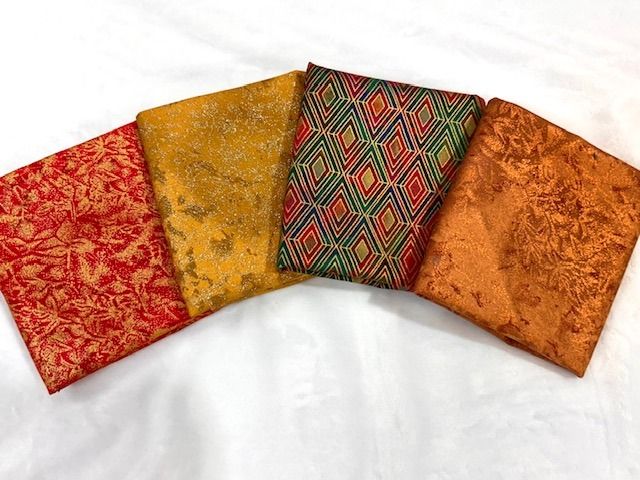 4 pc Holiday Sparkle Fat Quarter Bundle Quilting Cottons