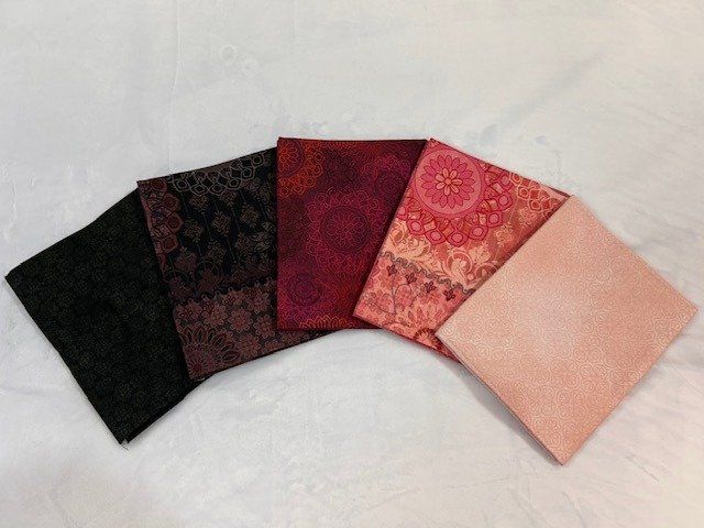 5 pc Operetta FQ Bundle 4 Maywood Studios Quilting Cotton