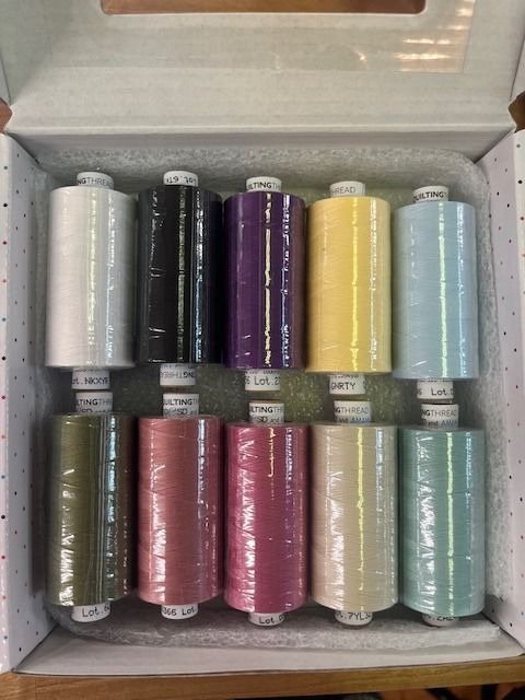 OESD: 10 PC Perfect Quilting Thread by OESD Pack 3