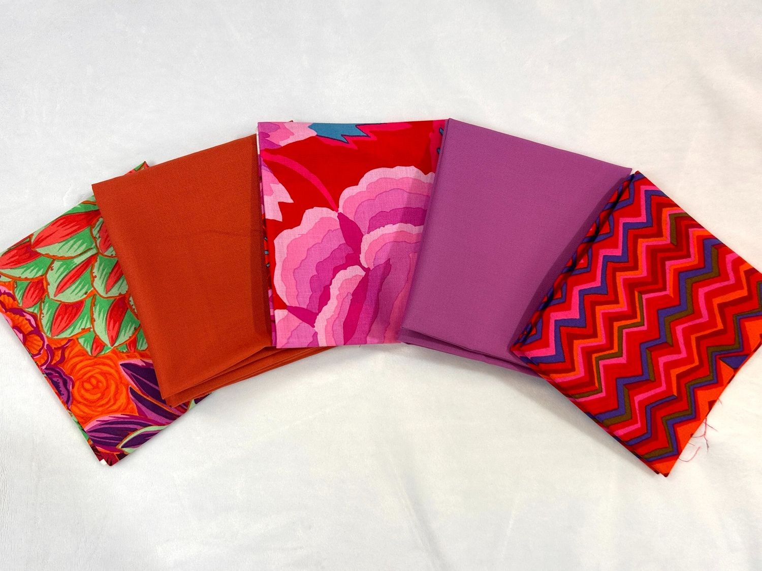 5 pc Kaffe Reds Fat Quarter Bundle #1