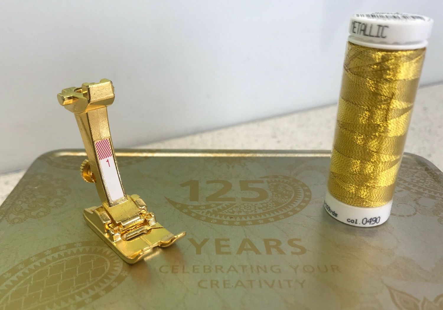 BERNINA #1 Gold Foot
