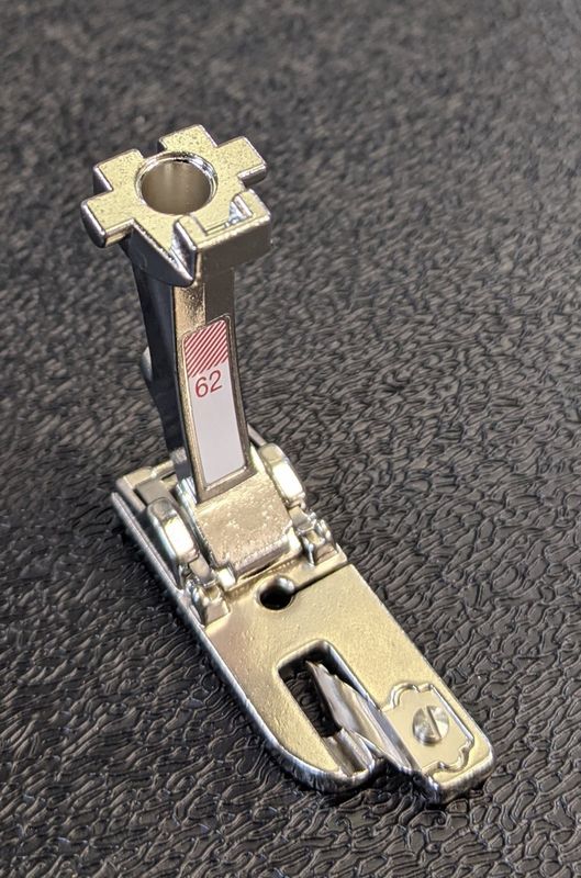 BERNINA #62 Straight stitch Foot Hemming Foot 2MM