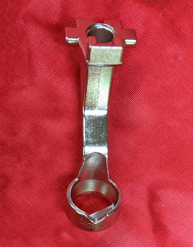 BERNINA #96 foot- Ruler foot for Q Series