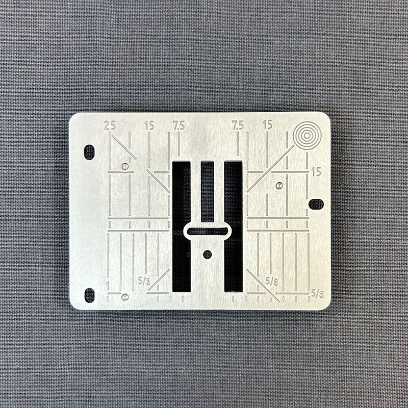 Bernina 9 mm zigzag plate 770 790