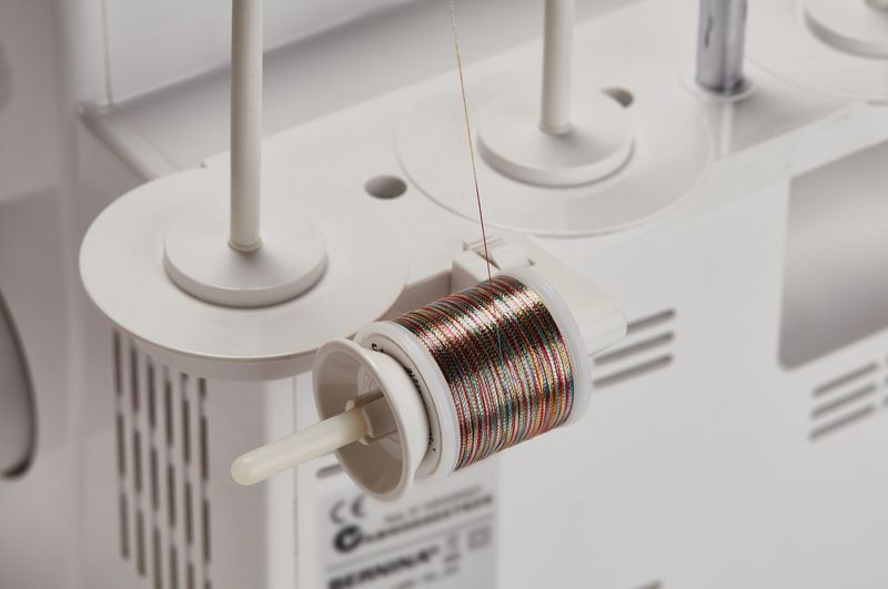 BERNINA L450/460 Overlocker Decorative Thread Spool Pin