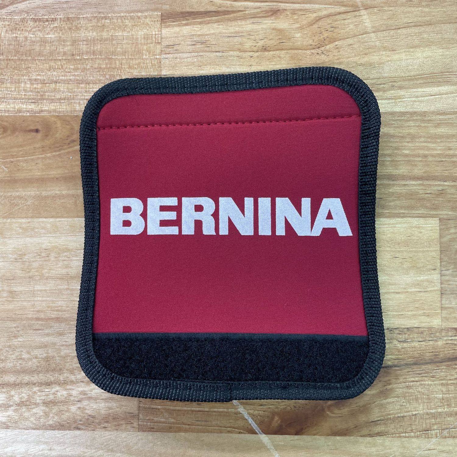 BERNINA Luggage Handle Wrap Cover