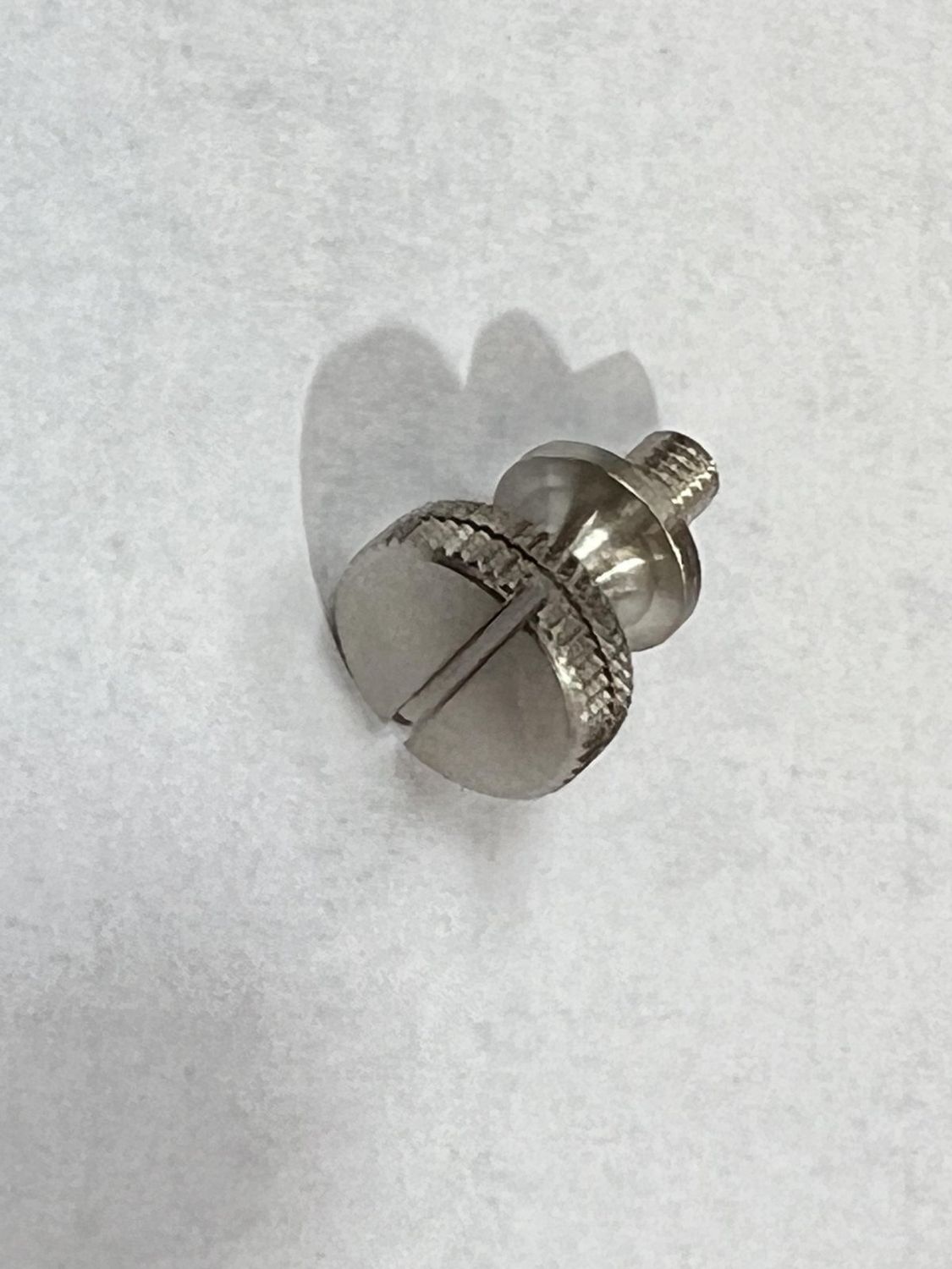 BERNINA Large screw for seam guide