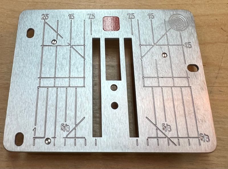 BERNINA 5.5 mm Straight Stitch Plate 435, 475, 535, 720, 735