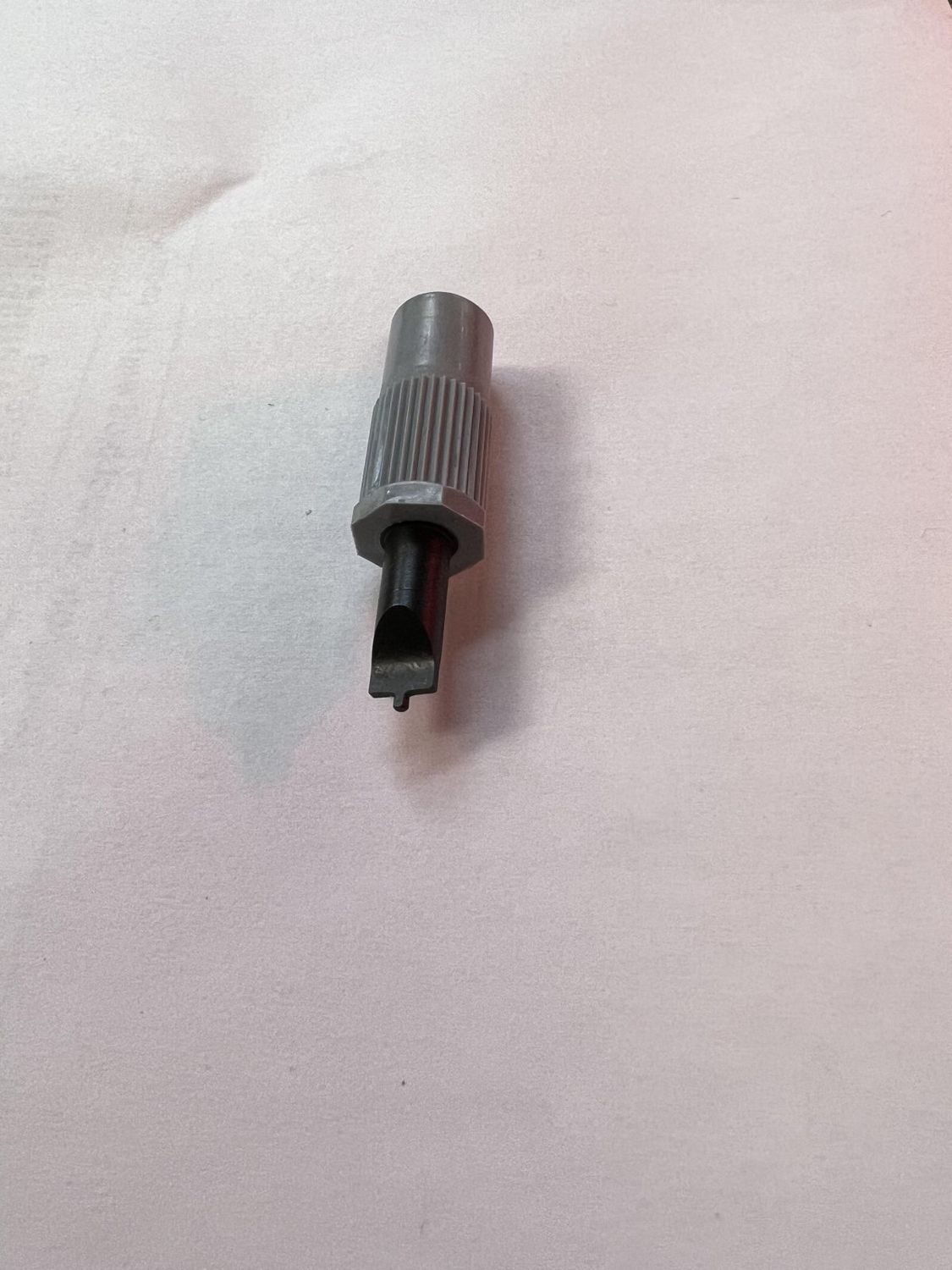 BERNINA screwdriver w/ needle clamp for Pre1990 machines