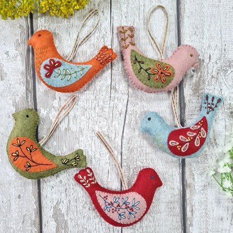 Corinne Lapierre Wool Mix Felt Craft Kit Folk Birds